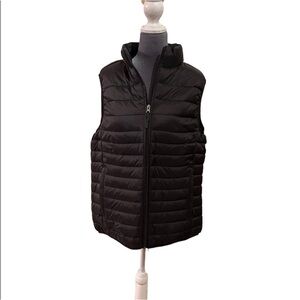 Amazon Essentials Black Quilted Puffer Vest